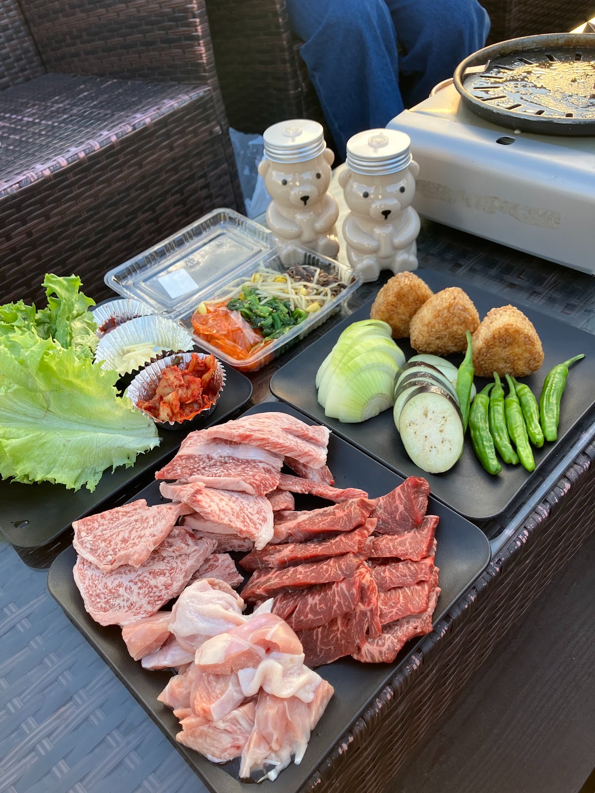 野寄聖統とBBQに参加した様子